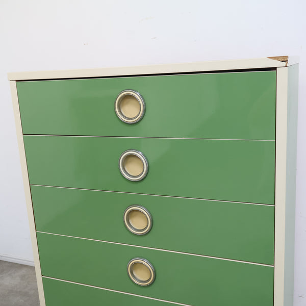 ミントグリーンのチェスト