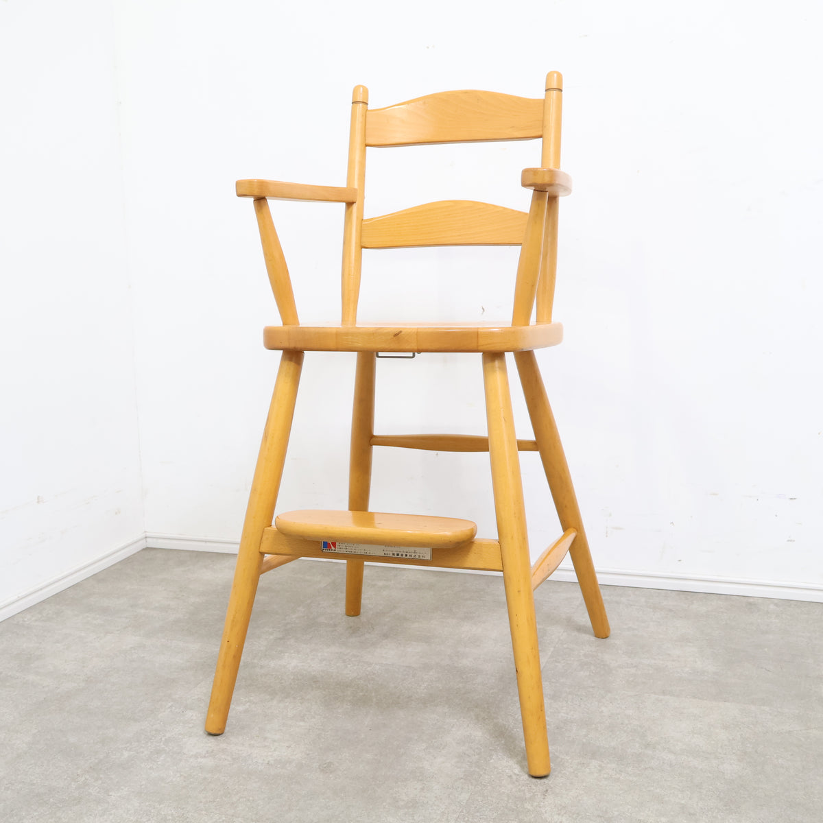 キツツキマークのキッズチェア・ベビーチェア – バナルオンライン