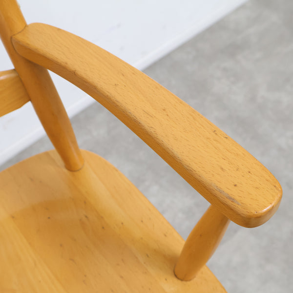 キツツキマークのキッズチェア・ベビーチェア