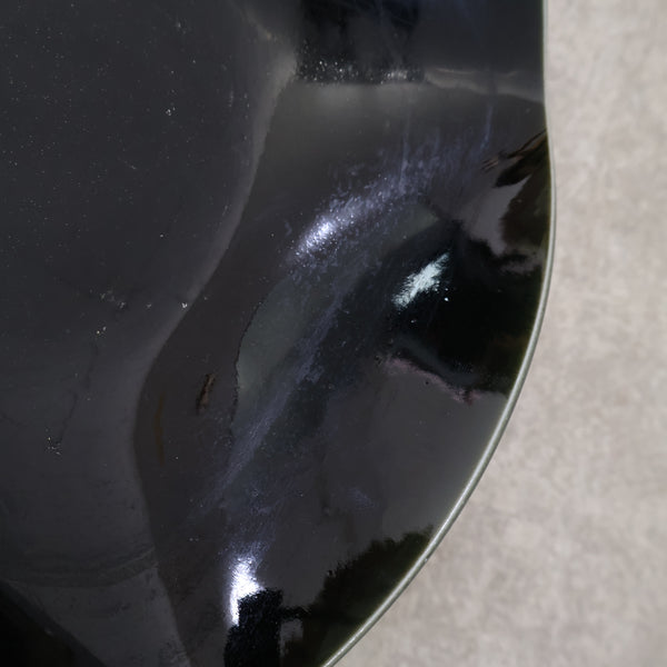 モダンでアートな雰囲気の陶器製コンポート・花器