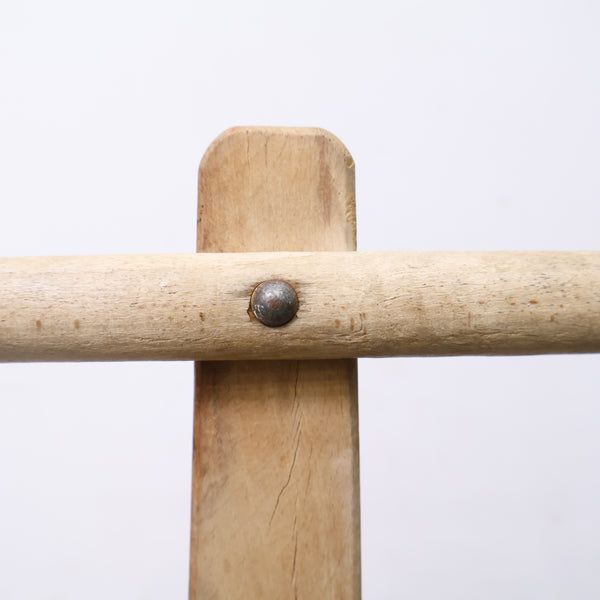 古い木製のキックスケーター