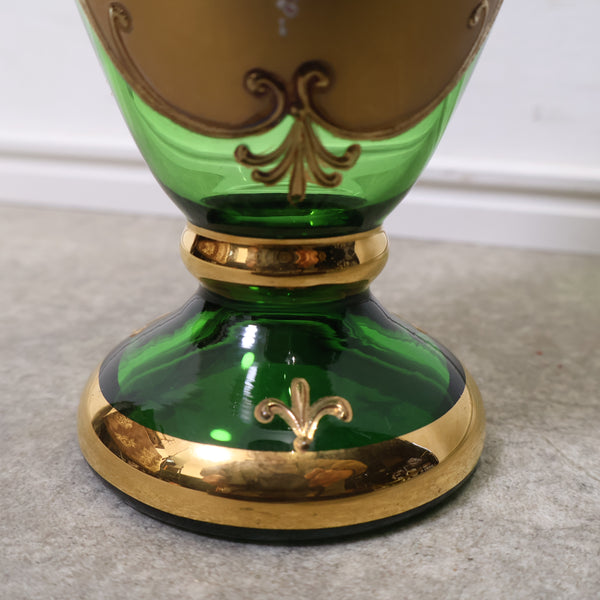 ゴージャスなボヘミアガラスの花瓶