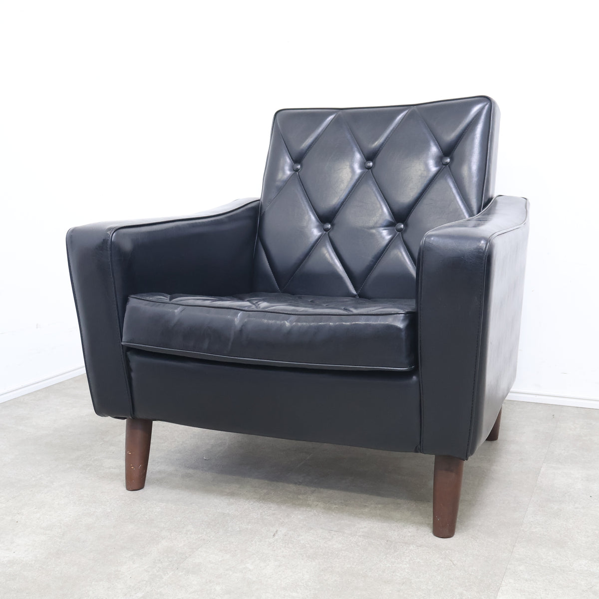 オールドカリモクのシングルソファ・1人掛けソファ ② – バナル