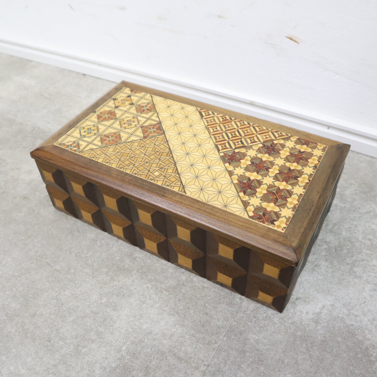 寄木細工のジュエリーボックス 鏡付き – バナルオンラインショップ