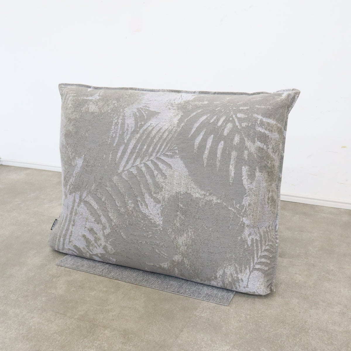 ligne roset リーン・ロゼ ROSETPrado ロゼプラド ボルスター – バナル