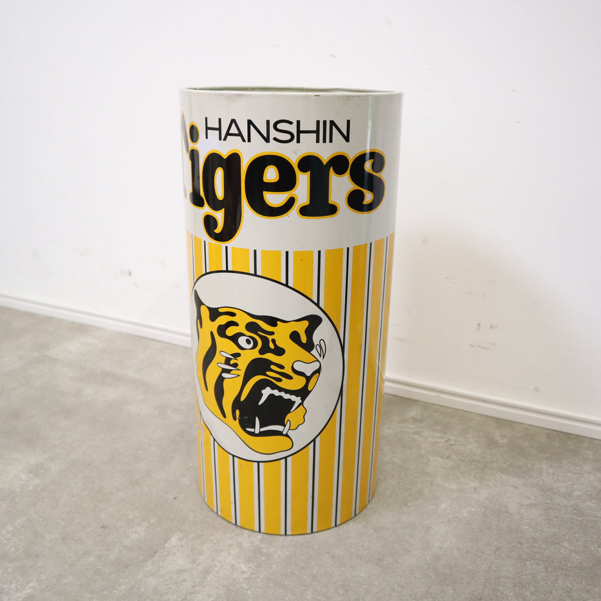 阪神タイガース柄の缶ゴミ箱・ダストボックス – バナルオンライン