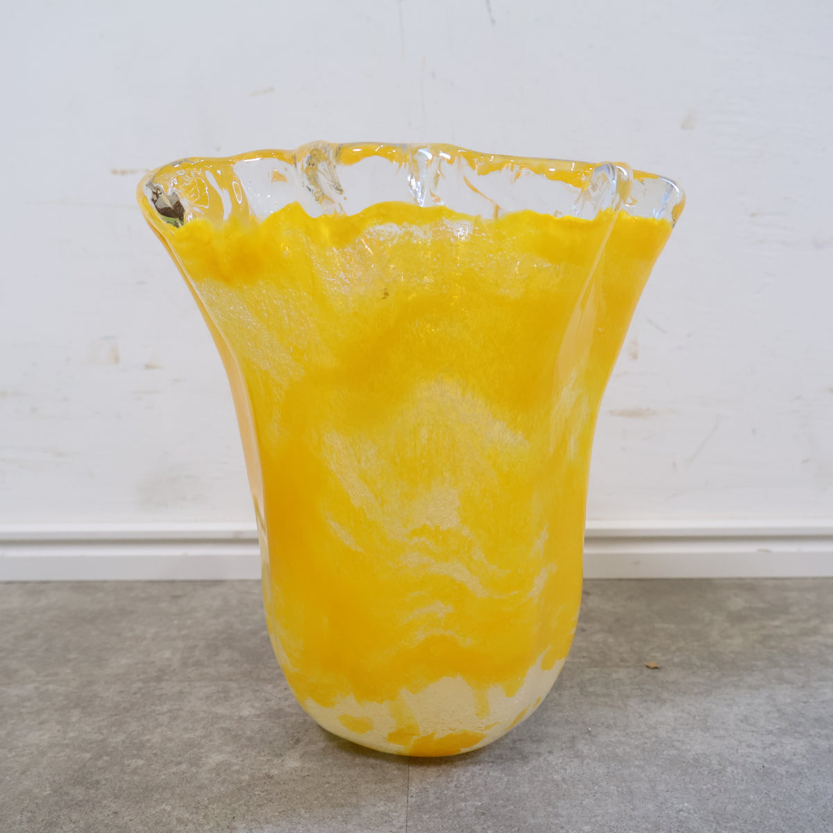 HAY フラワーベース（イエロー） 夏を装う、フラワーベース