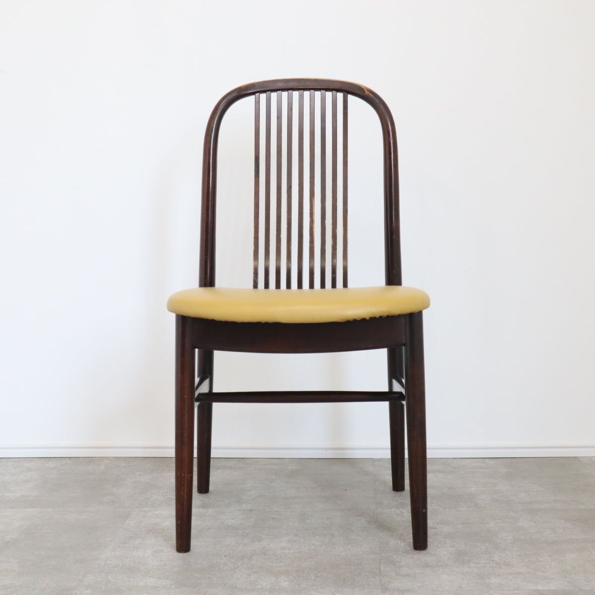 飛騨産業 キツツキマーク チェア ダイニングチェア ヴィンテージ 木製椅子 1950年代　初期ロゴ No.1【04C2204010】