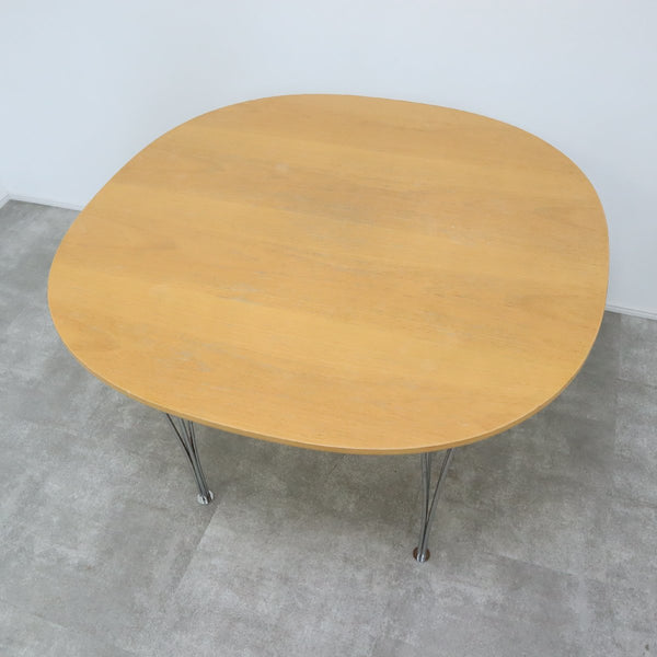 Fritz Hansen フリッツハンセン ダイニングテーブル Bテーブル スーパー円 杢目 アルネ・ヤコブセン【08C2208013】