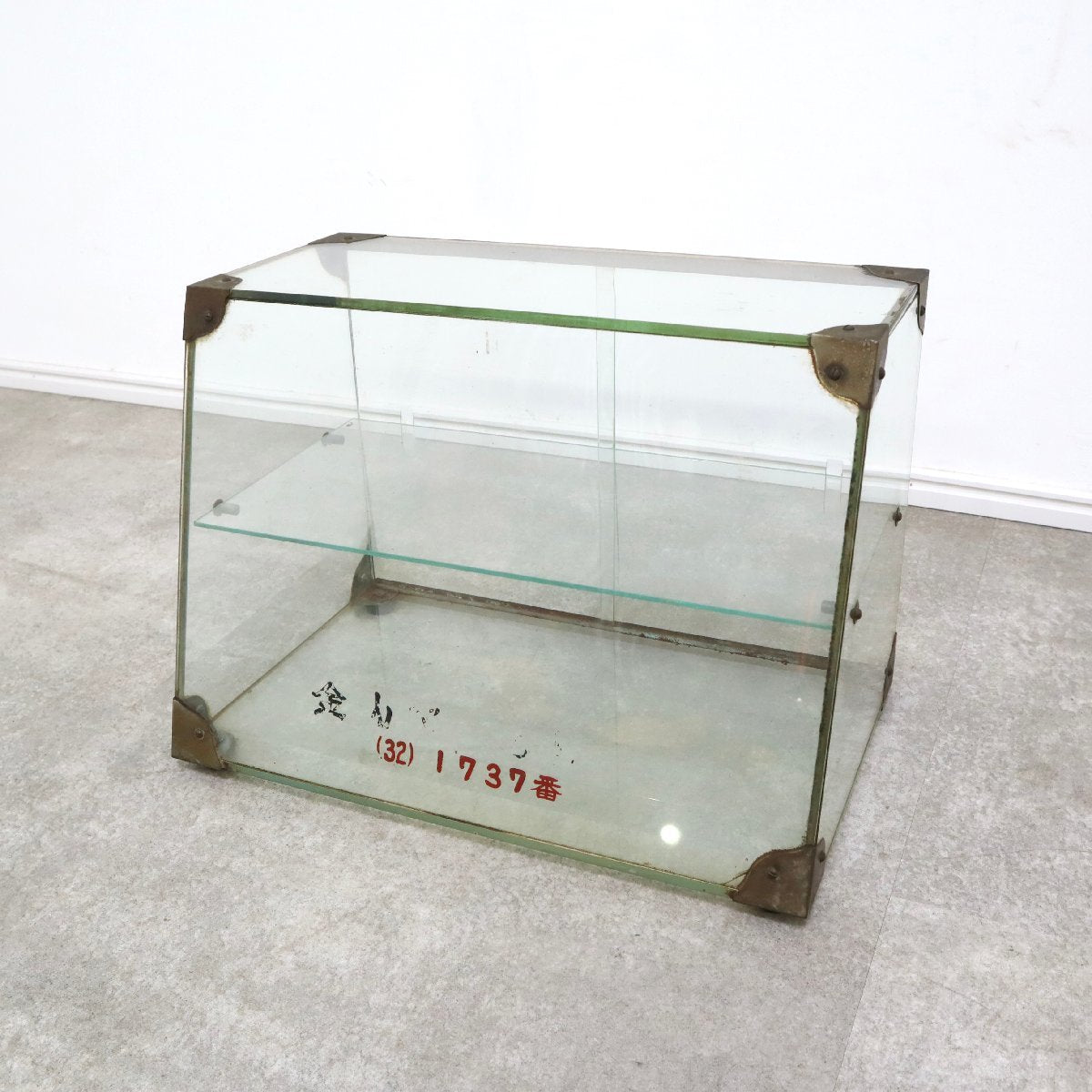 店舗受取限定】全面硝子の小さめなショーケース – バナルオンライン 