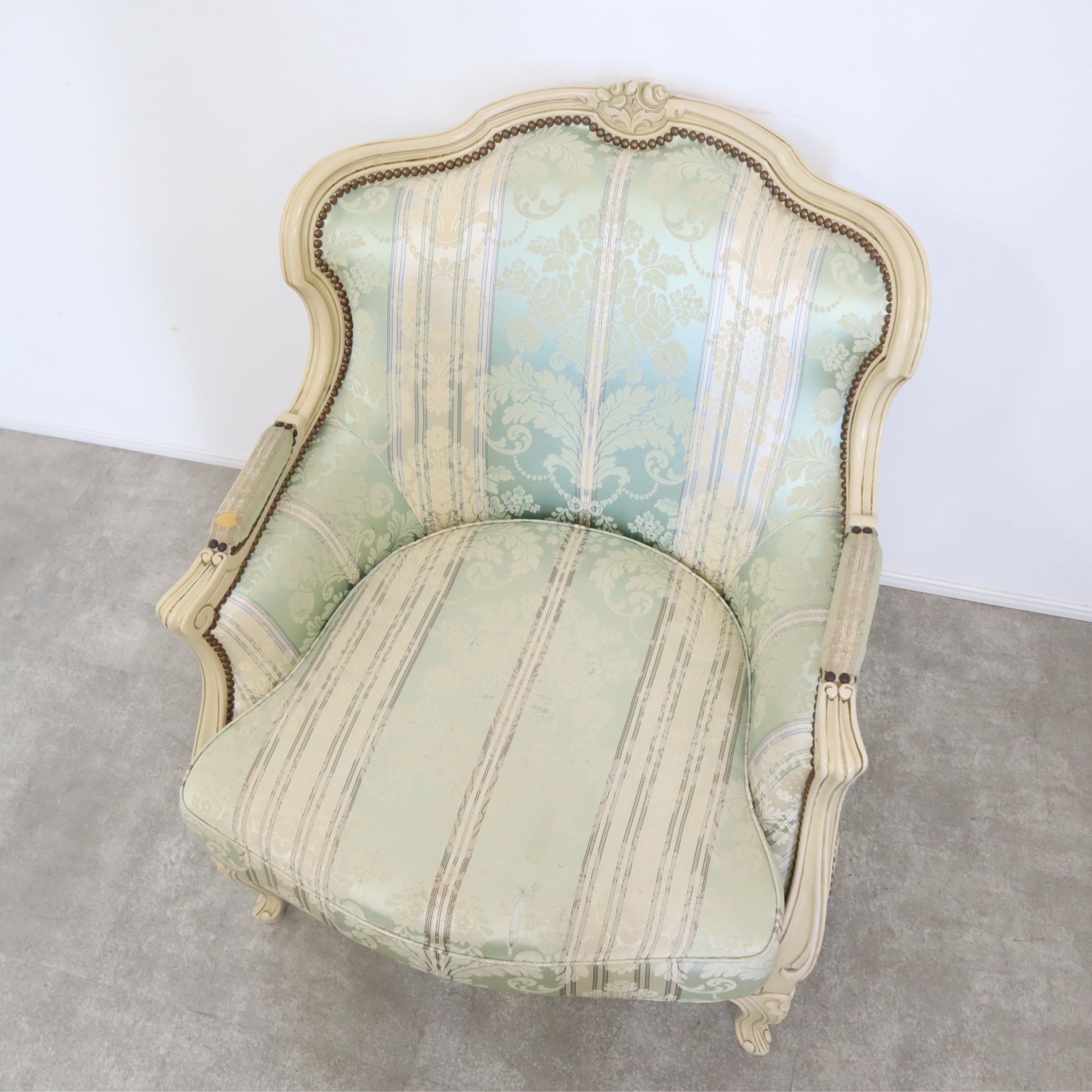 カリモク家具　domani　LouisXVシリーズ　1人掛けソファ 中古 美品 カリモク家具(karimoku) domani(ドマーニ) Louis(ルイ