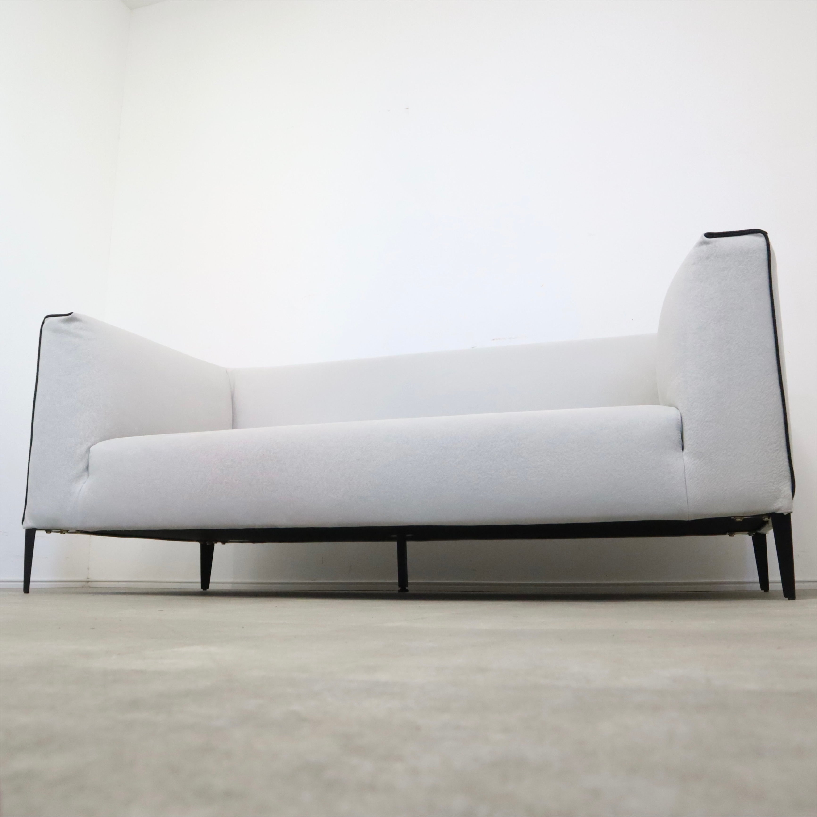 美品 ソングドリーム ルーゴ 2人掛けソファ ミニマル ZR23787 美品 ソングドリーム ルーゴ 2人掛けソファ ミニマル ZR23787