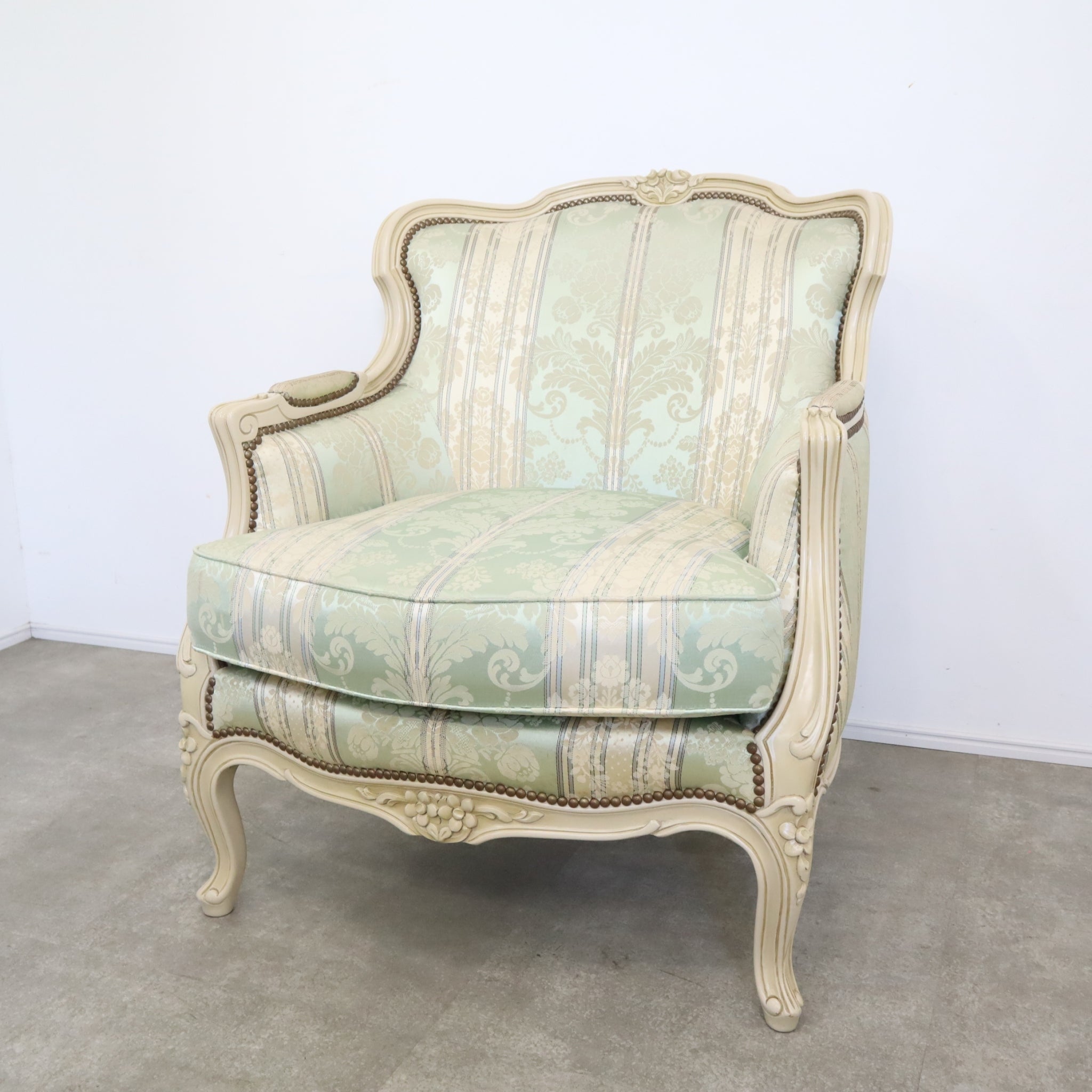 【高級家具】カリモク domani（ドマーニ） シングルソファ／Louis XV カリモク「ドマーニ(domani)」ルイXV 一人掛けソファ No.1