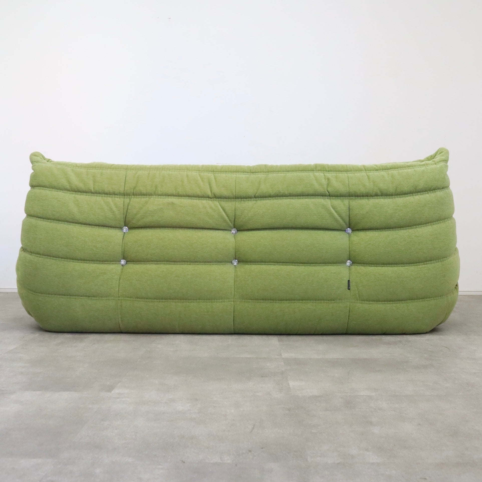 限定品！ligne rosetリーンロゼ スワロフスキーエレメントトーゴソファ 限定品！ligne rosetリーンロゼ スワロフスキーエレメントトーゴ