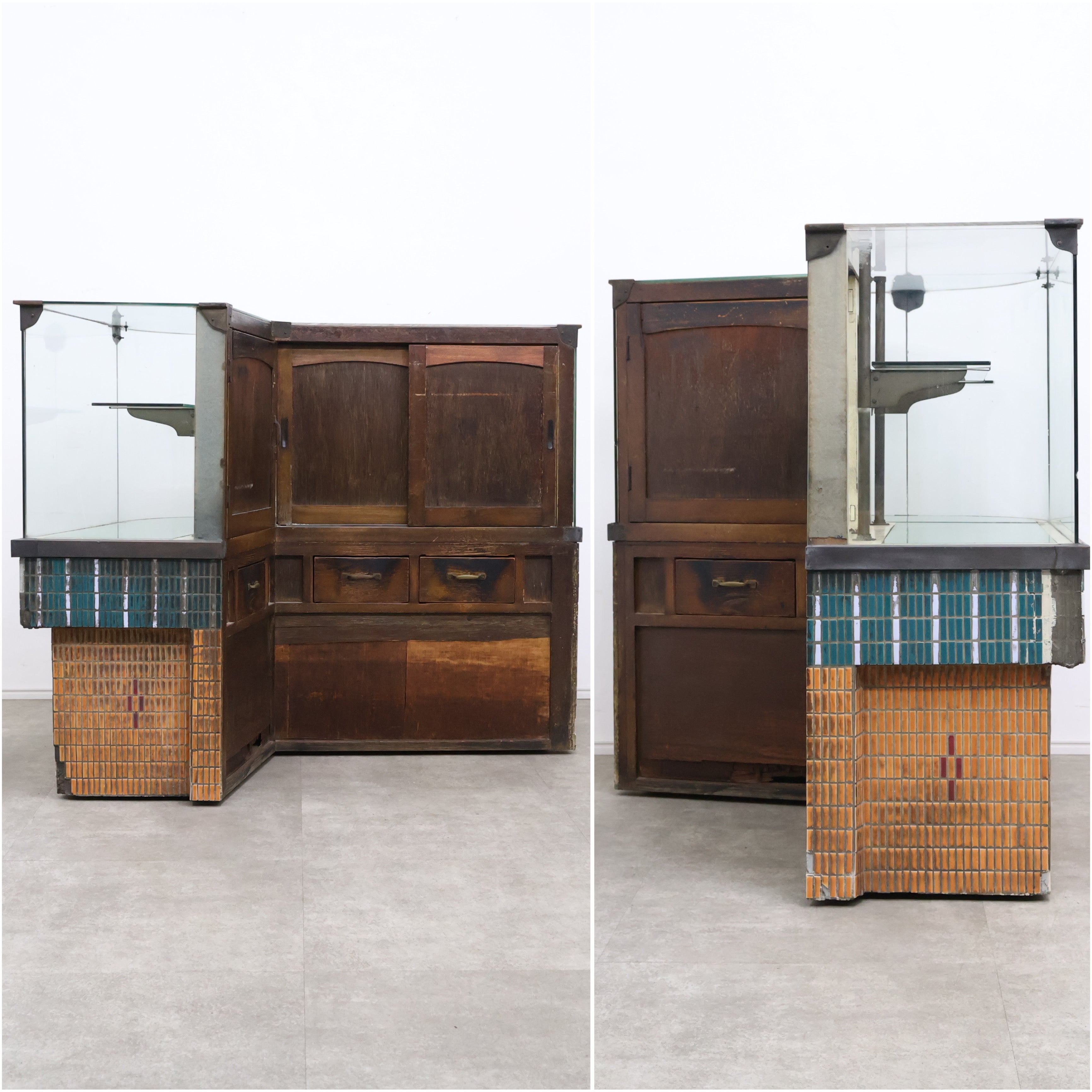 店舗受取限定】和製アンティーク 昭和レトロなL字のガラスショーケース