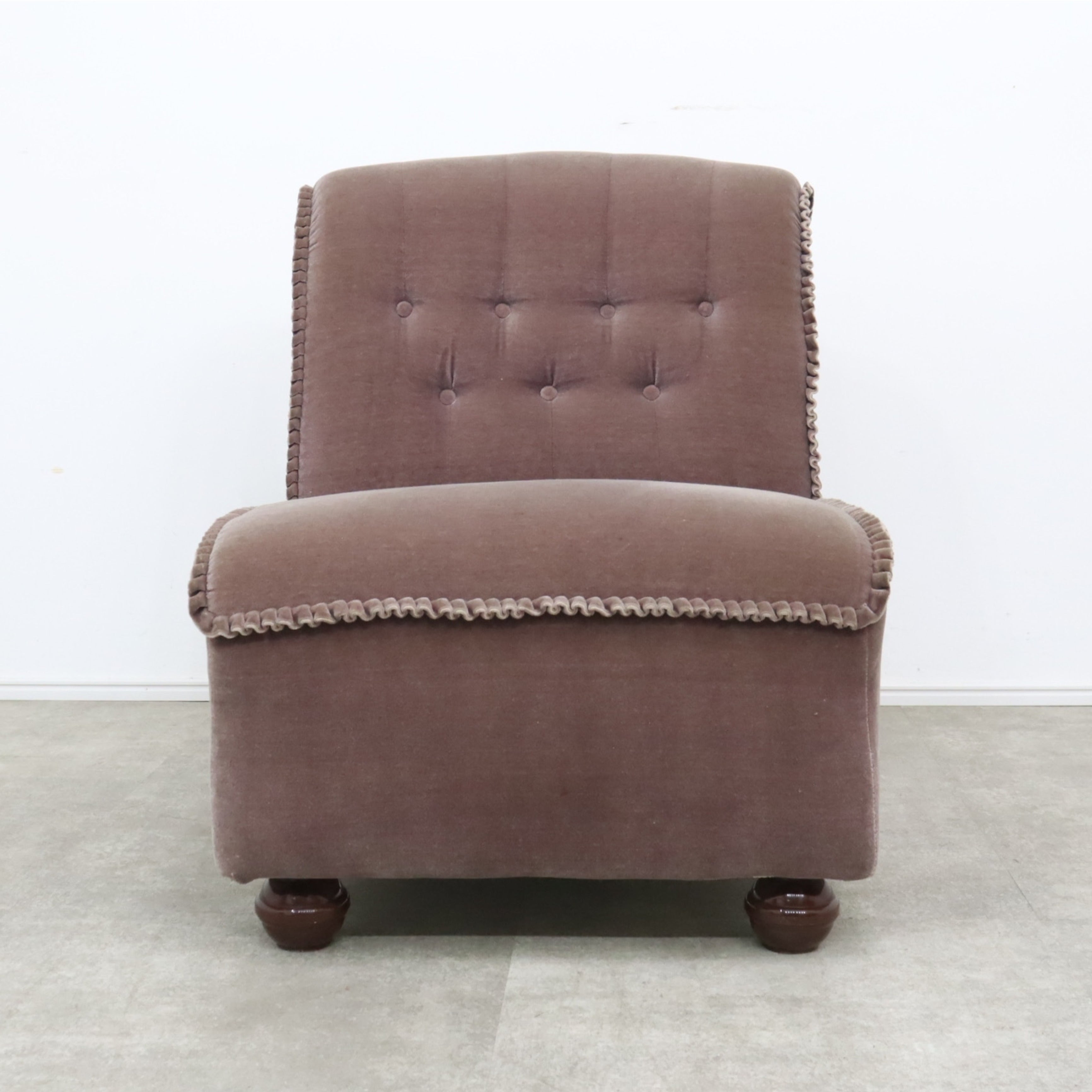 レトロな喫茶店風の1人掛けソファ – バナルオンラインショップ（BANUL