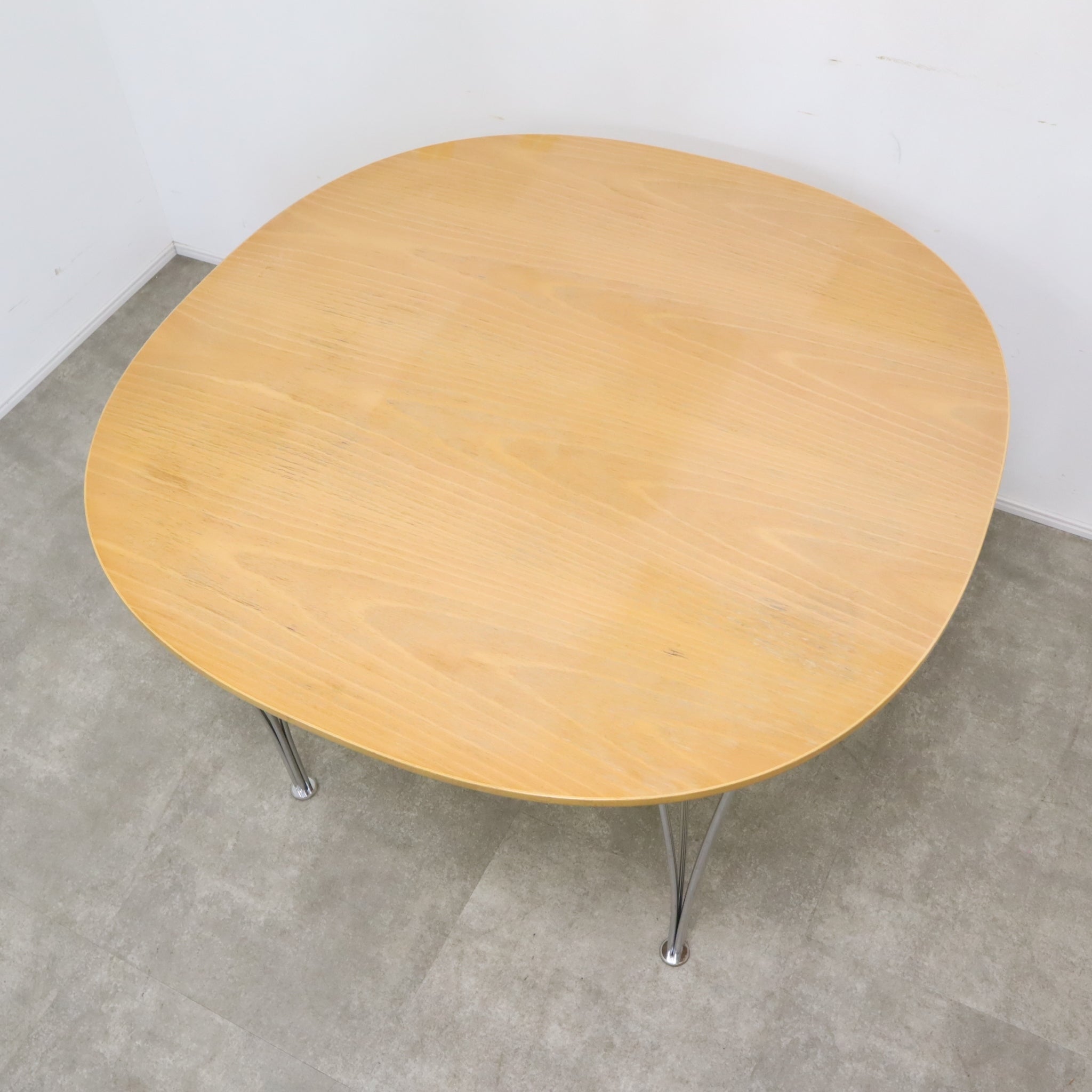 Fritz Hansen フリッツハンセン ダイニングテーブル Bテーブル