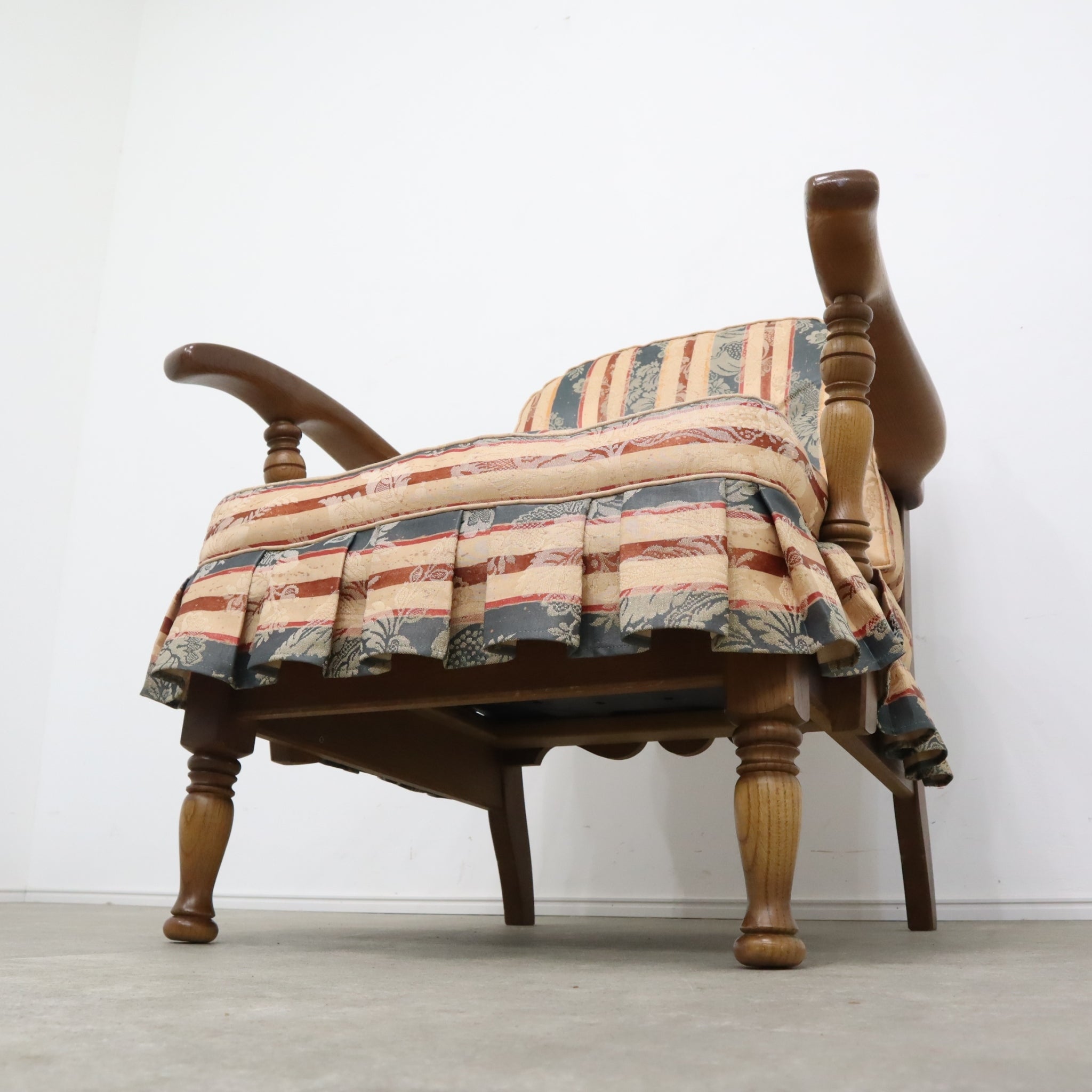 飛騨産業 キツツキマーク 1人 ソファー 送料無料！ 飛騨高山のメーカー キツツキマークの飛騨産業(HIDA)の森の