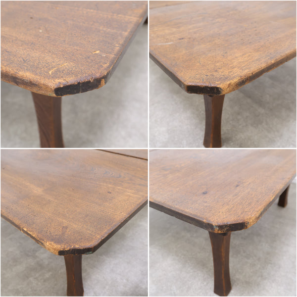 古い折りたたみ式のちゃぶ台