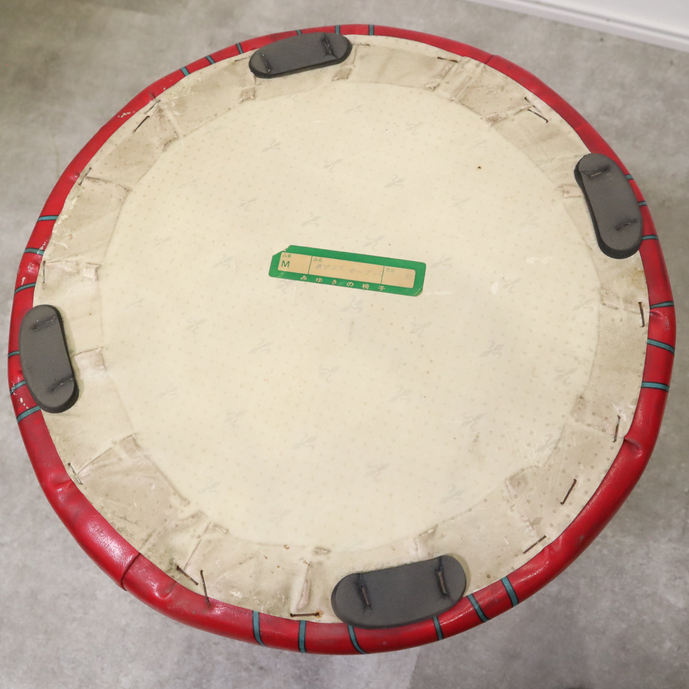 レトロポップな収納付きドレッサースツール・イス「みゆきの椅子