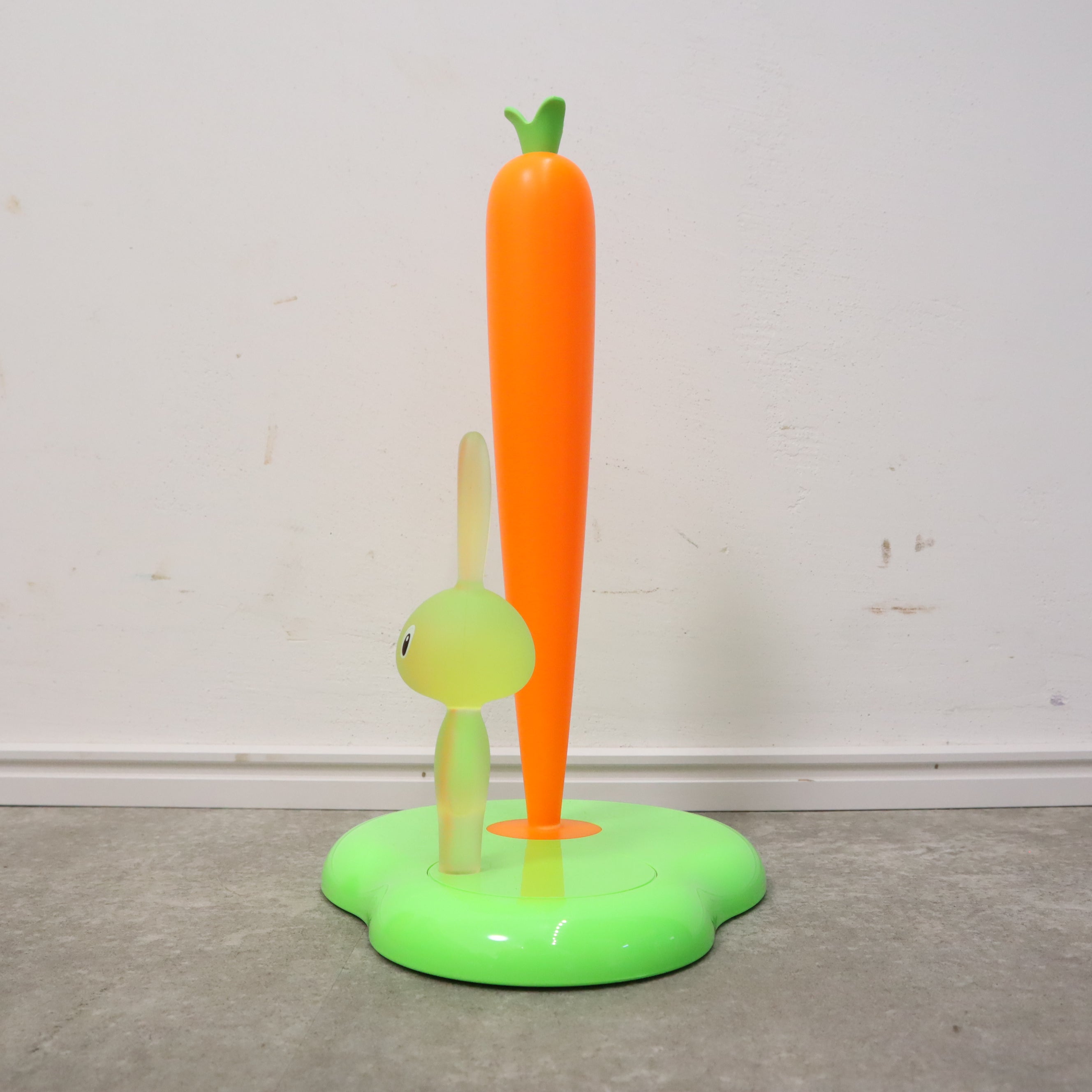 ウサギとニンジン」ALESSI キッチンペーパーホルダー – バナル