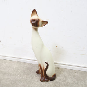 シャム猫の陶器製オブジェ