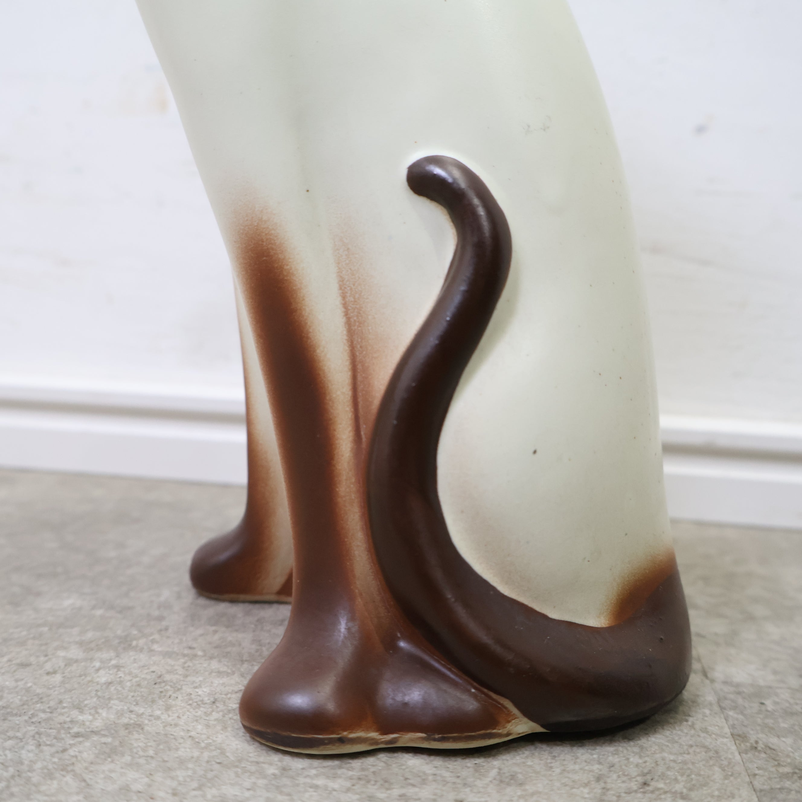 シャム猫の陶器製オブジェ – バナルオンラインショップ（BANUL）の通販