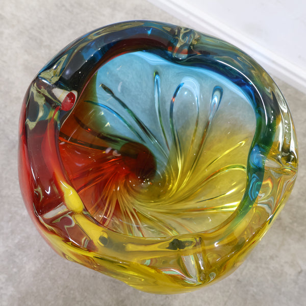 カラフルなうずまきの花瓶・フラワーベース