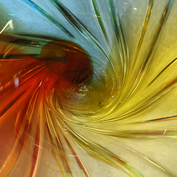 カラフルなうずまきの花瓶・フラワーベース