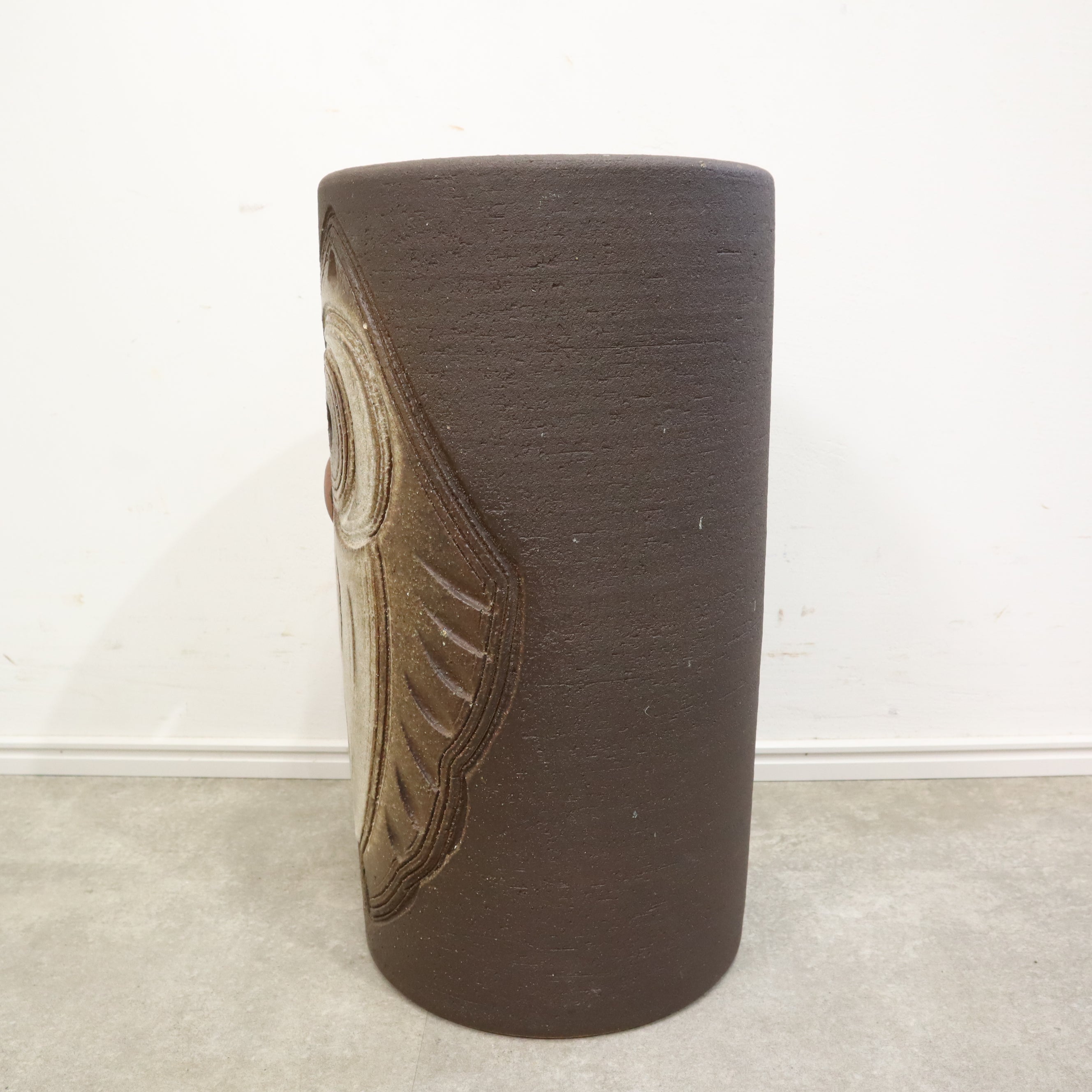 フクロウの傘立て（陶器） – バナルオンラインショップ（BANUL）の通販