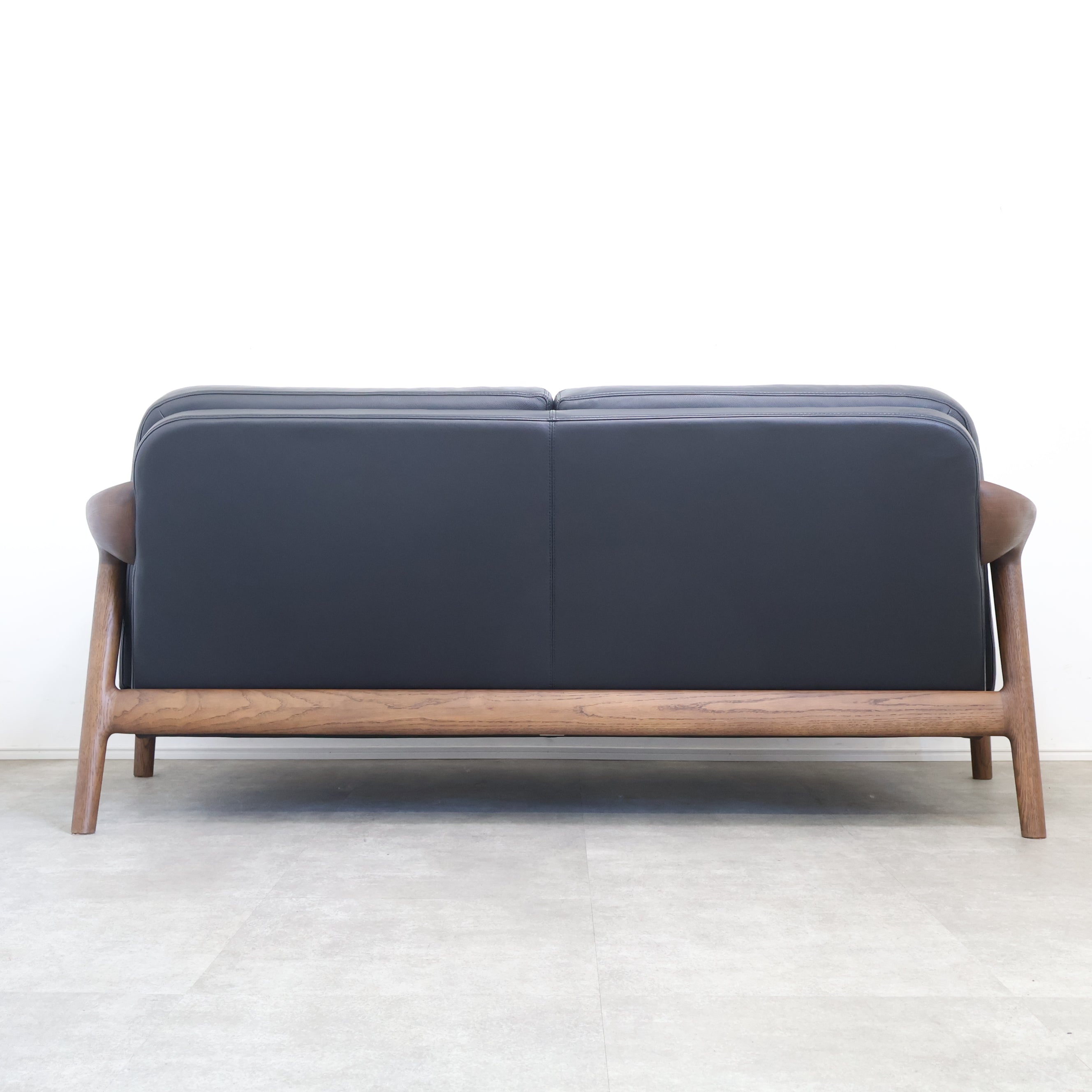 朝日木材加工 BRIDGE SOFA 2シーター 2人掛け（黒本革） – バナル