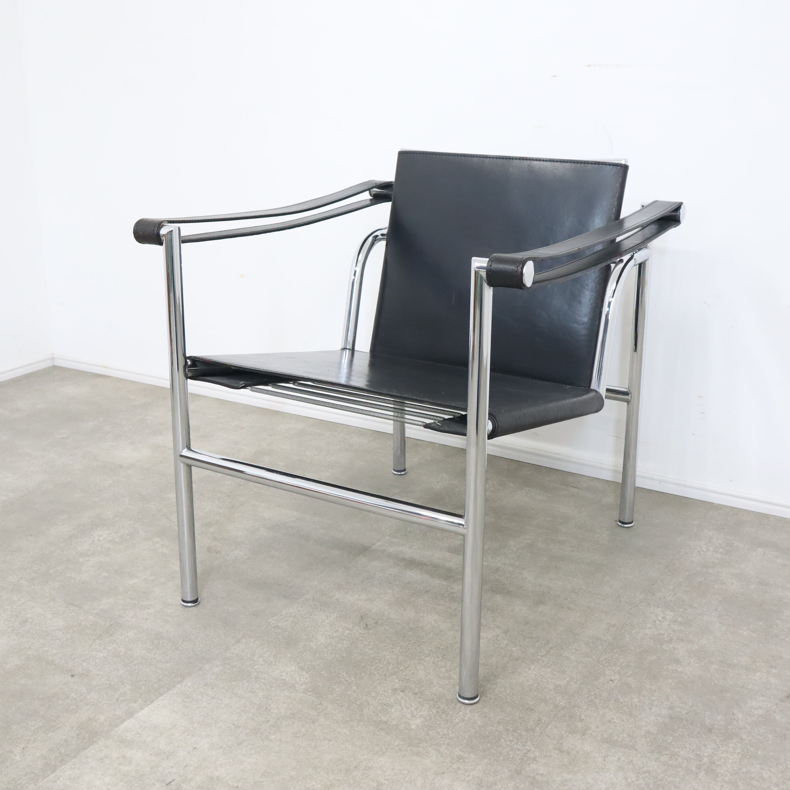 正規品/刻印Cassina/カッシーナ ル・コルビュジエ「LC1」スリングチェア IMG_1147_b5d968d4-debd-4c6e-