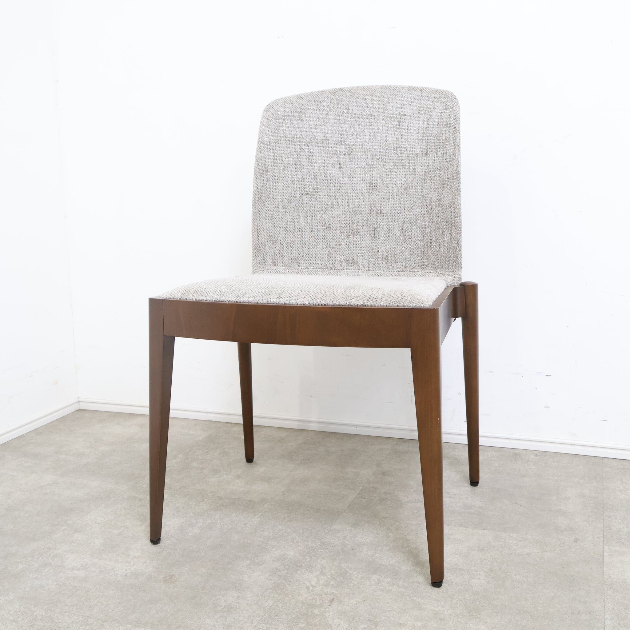 AD CORE モダン ダイニングチェア ①