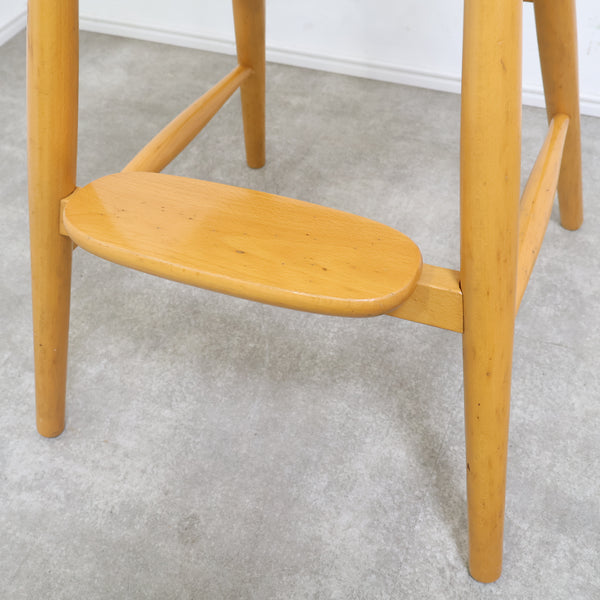 キツツキマークのキッズチェア・ベビーチェア