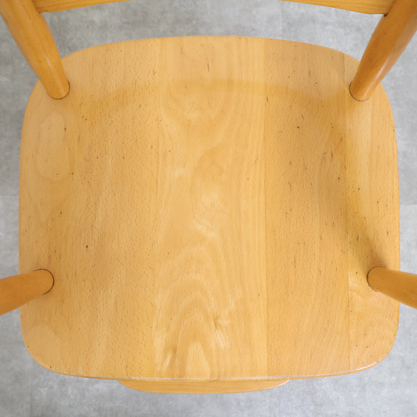 キツツキマークのキッズチェア・ベビーチェア