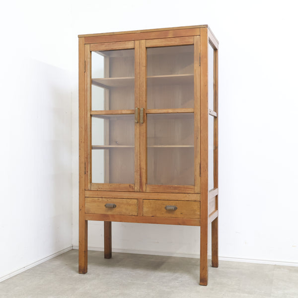 日本製のドクターキャビネット・ケビント