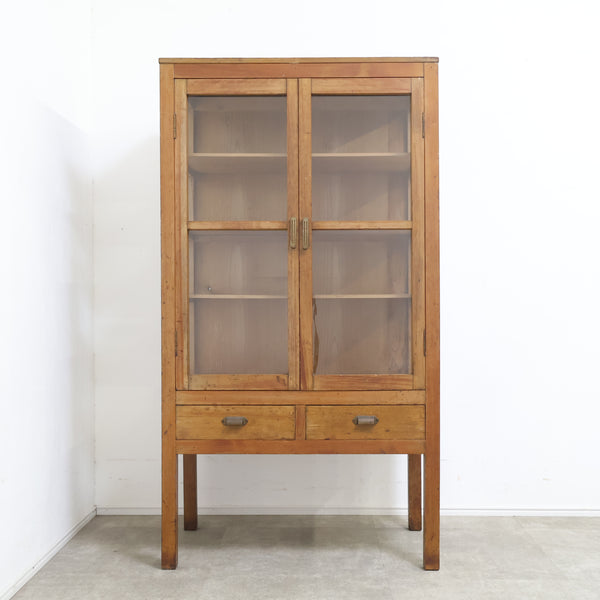 日本製のドクターキャビネット・ケビント