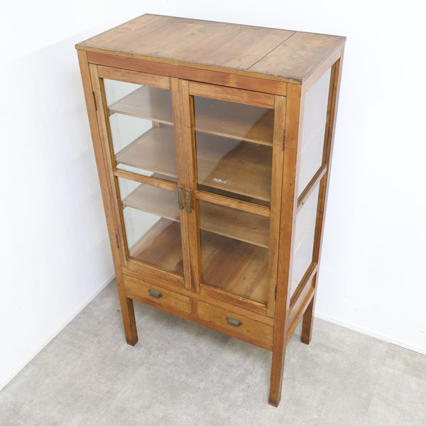 日本製のドクターキャビネット・ケビント