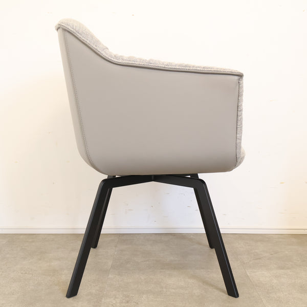 【展示品】ROLF BENZ 641 ダイニングチェア ロルフベンツ 本革張り アームチェア モダン グレー ドイツ No.2