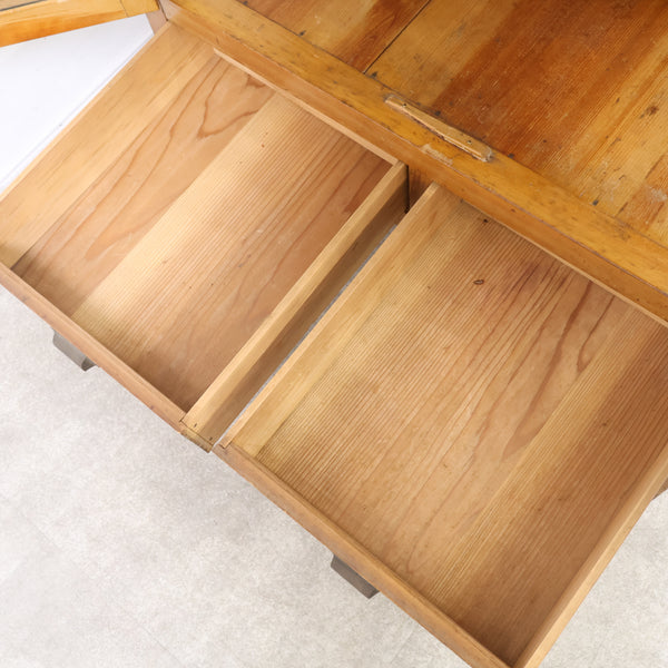 日本製のドクターキャビネット・ケビント