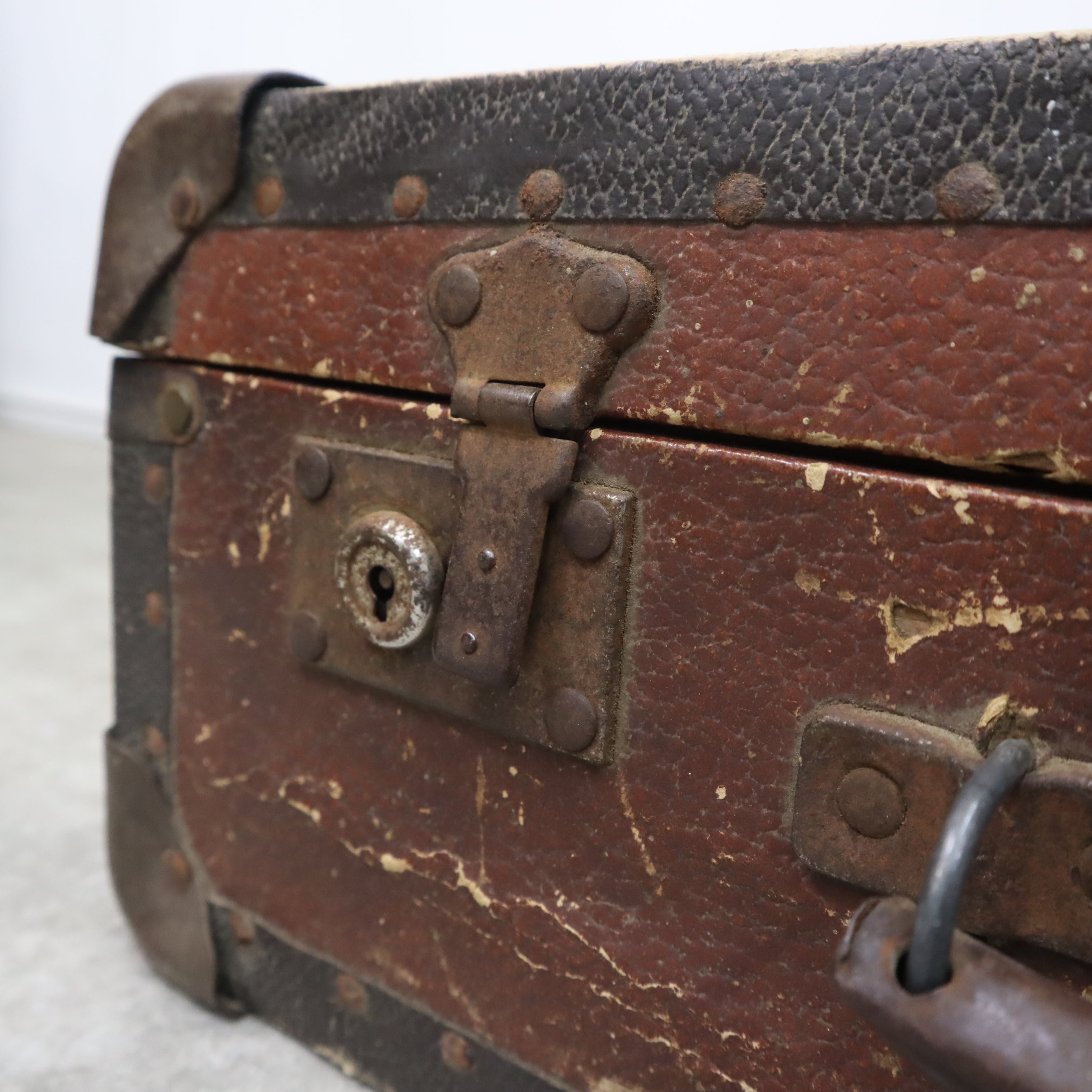 ヴィンテージ革製トランク ヴィンテージ革トランク – バナルオンラインショップ（BANUL）の通販