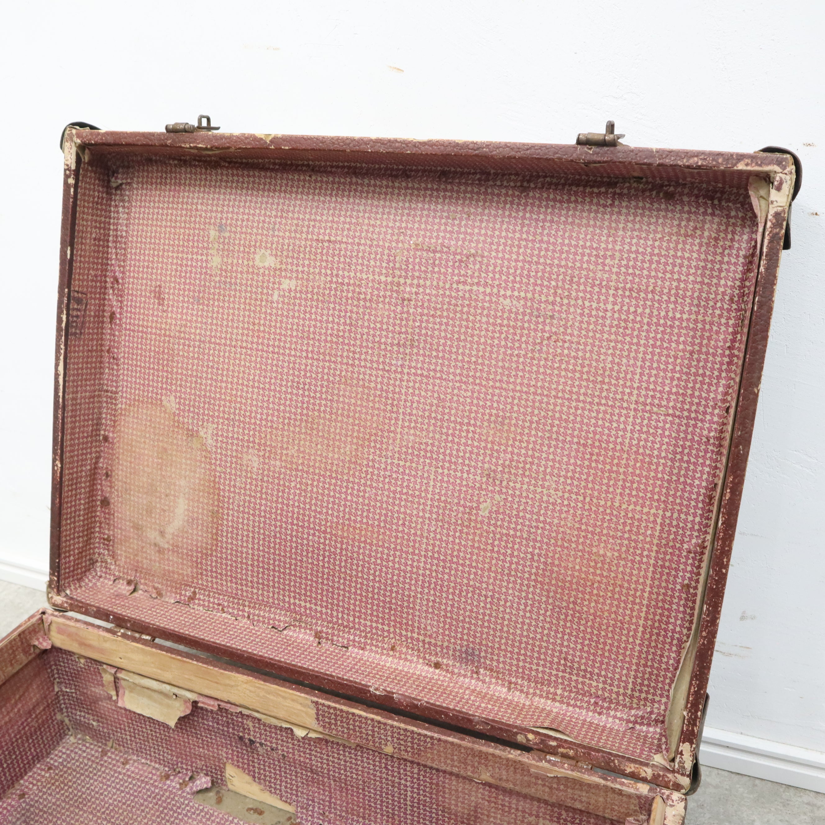 ヴィンテージ革トランク – バナルオンラインショップ（BANUL）の通販