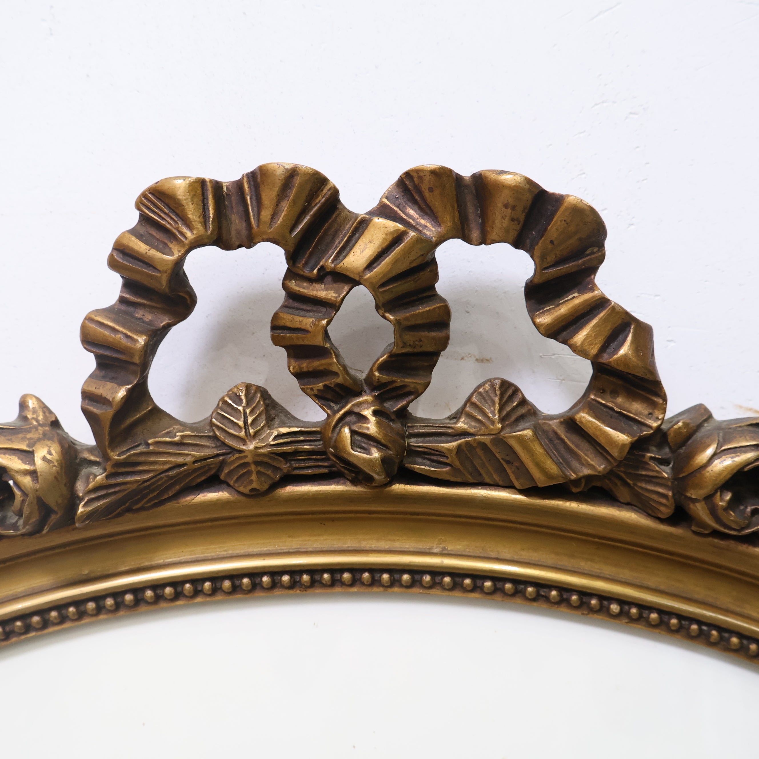 ゴールドのアンティークフレーム No.2 – バナルオンラインショップ