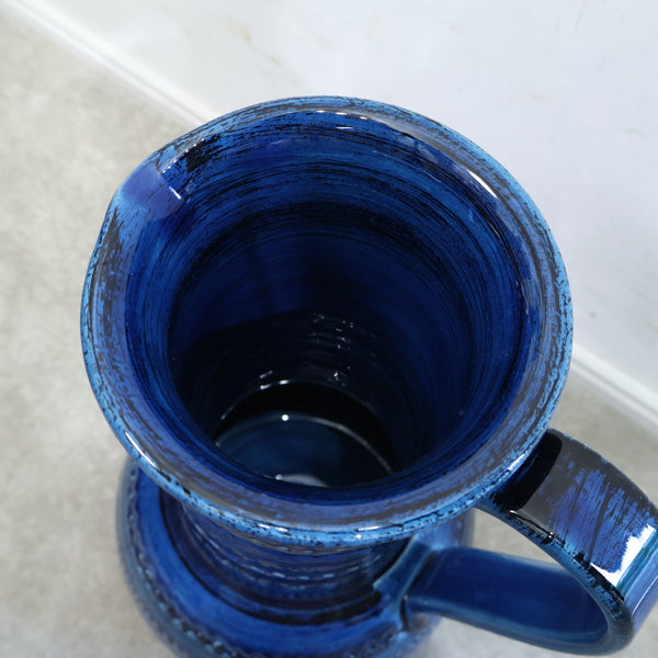 イタリア製のフラワーベース（花瓶）