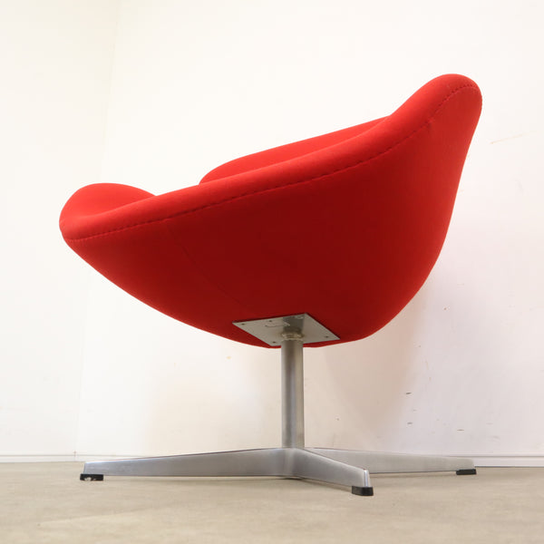 Fritz Hansen フリッツ・ハンセン スワンチェア 北欧 デンマーク 椅子 カシミア レッド SWAN ラウンジチェア 2002