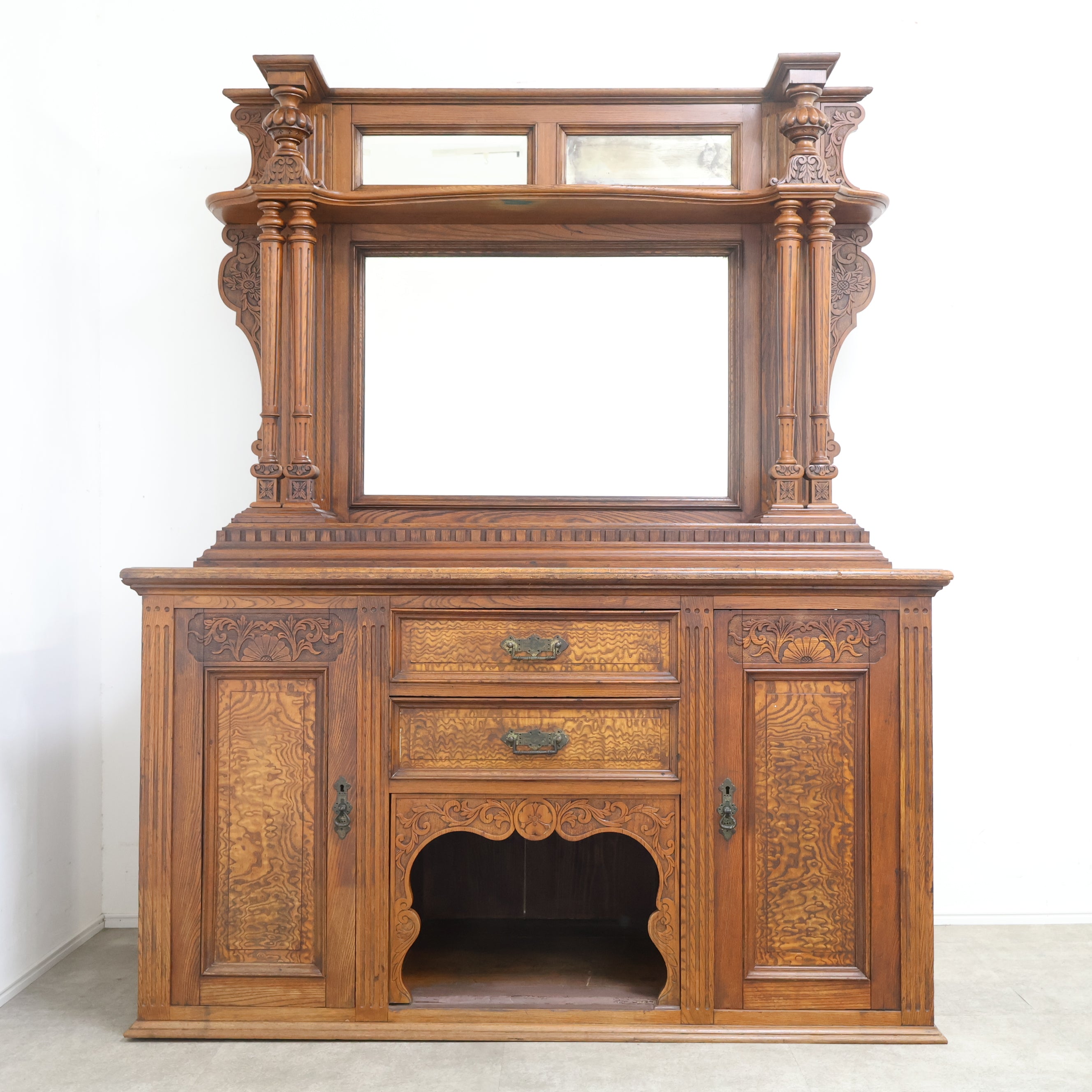 アンティークのミラーバックサイドボード – バナルオンラインショップ