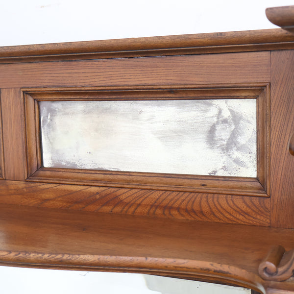 アンティークのミラーバックサイドボード