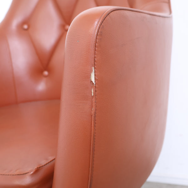 レトロなデスクチェア