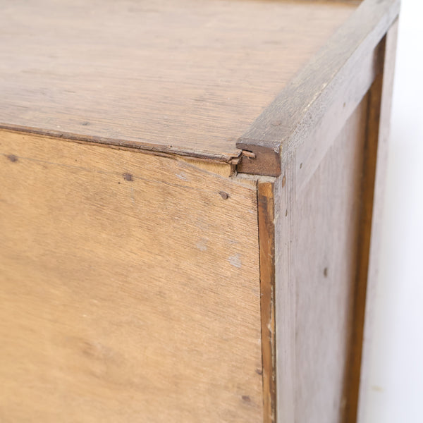 コンパクトな戸棚・キャビネット