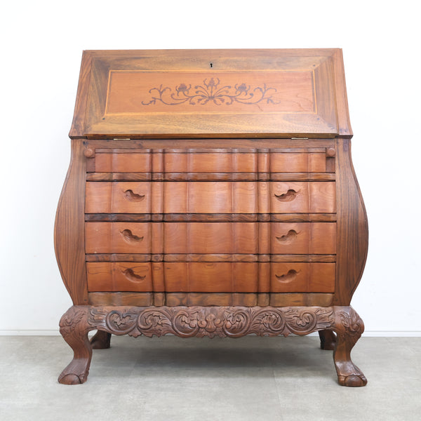 バロック様式のアンティークライティングビューロー